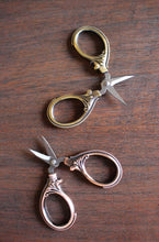 Load image into Gallery viewer, NNK Little Snips (Antique Gold)