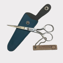 Load image into Gallery viewer, Scissorist North Coast Scissors 5.25”